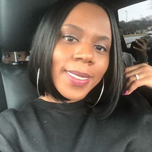 Meet your Posher, Pamela